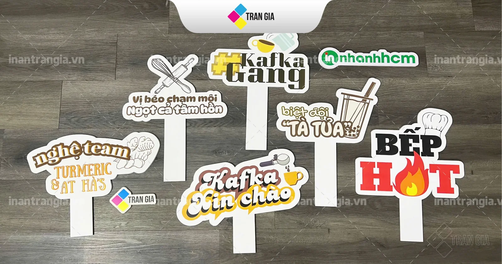bang-hashtag-cam-tay-03.webp Bảng Hashtag Cầm Tay