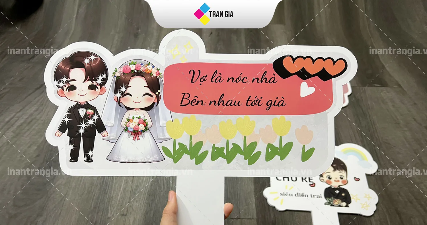 in hashtag cầm tay