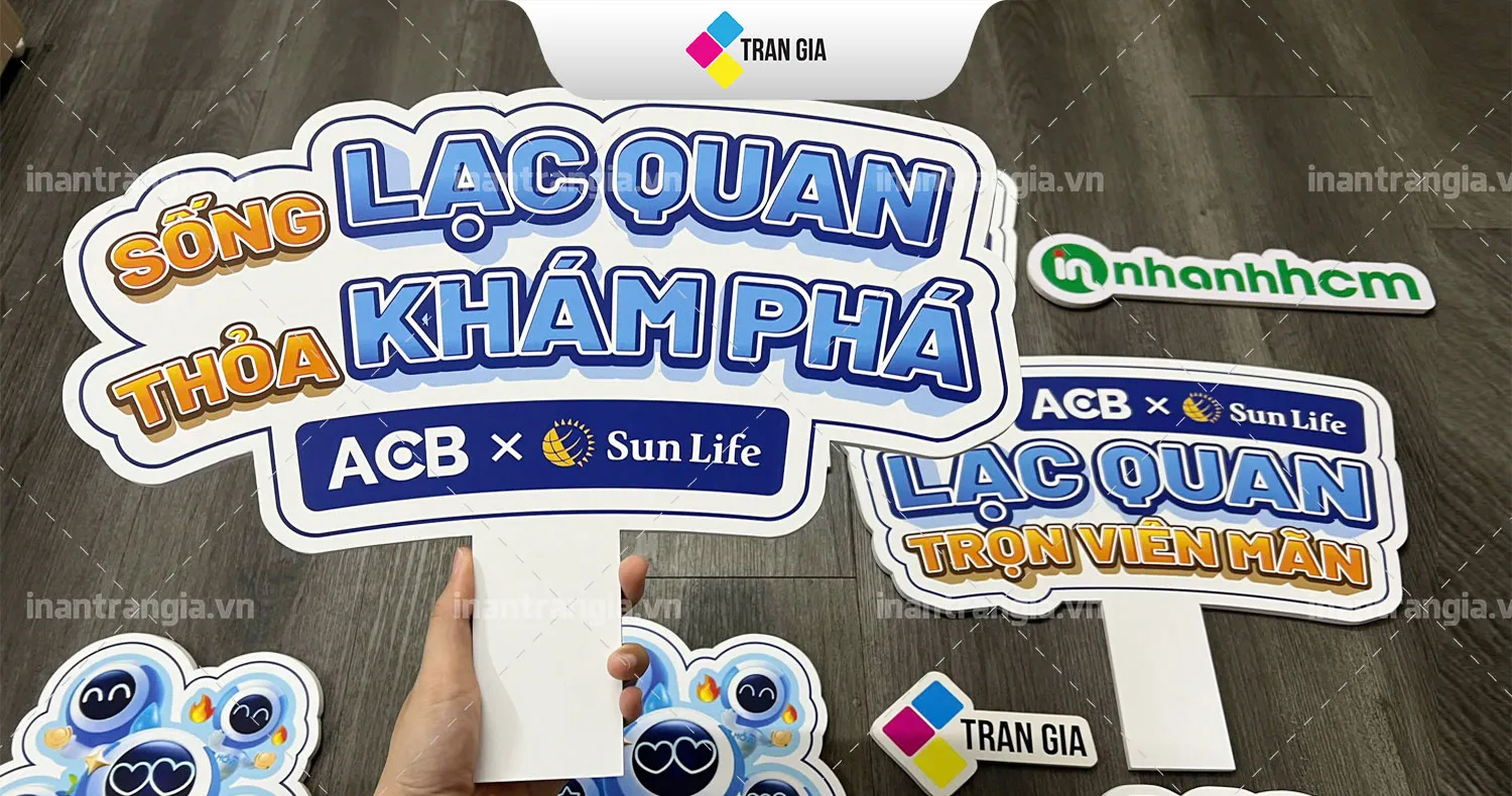 in hashtag cầm tay